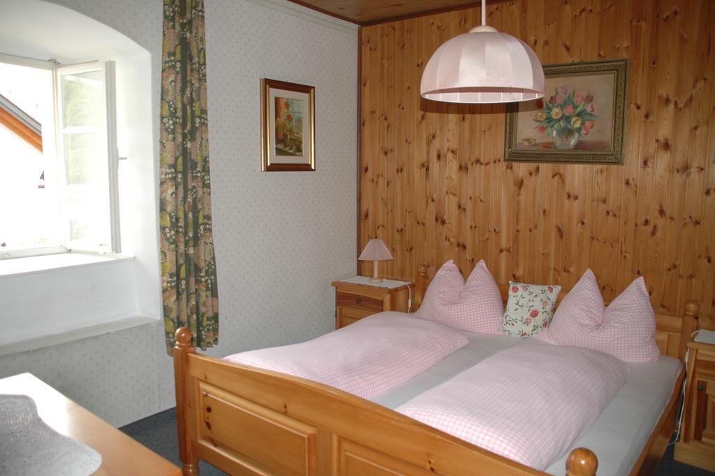 Romantikhaus Hufschmiede Hotel เองเกลฮาร์ทส์เซล ภายนอก รูปภาพ