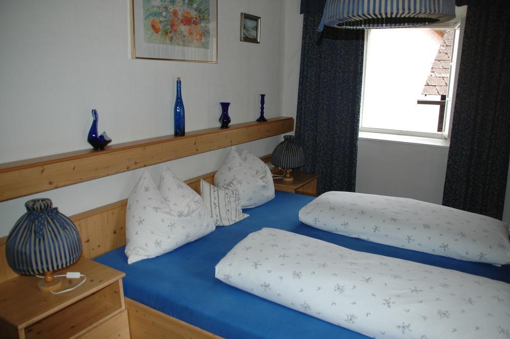 Romantikhaus Hufschmiede Hotel เองเกลฮาร์ทส์เซล ภายนอก รูปภาพ