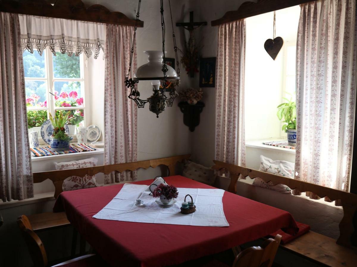 Romantikhaus Hufschmiede Hotel เองเกลฮาร์ทส์เซล ภายนอก รูปภาพ